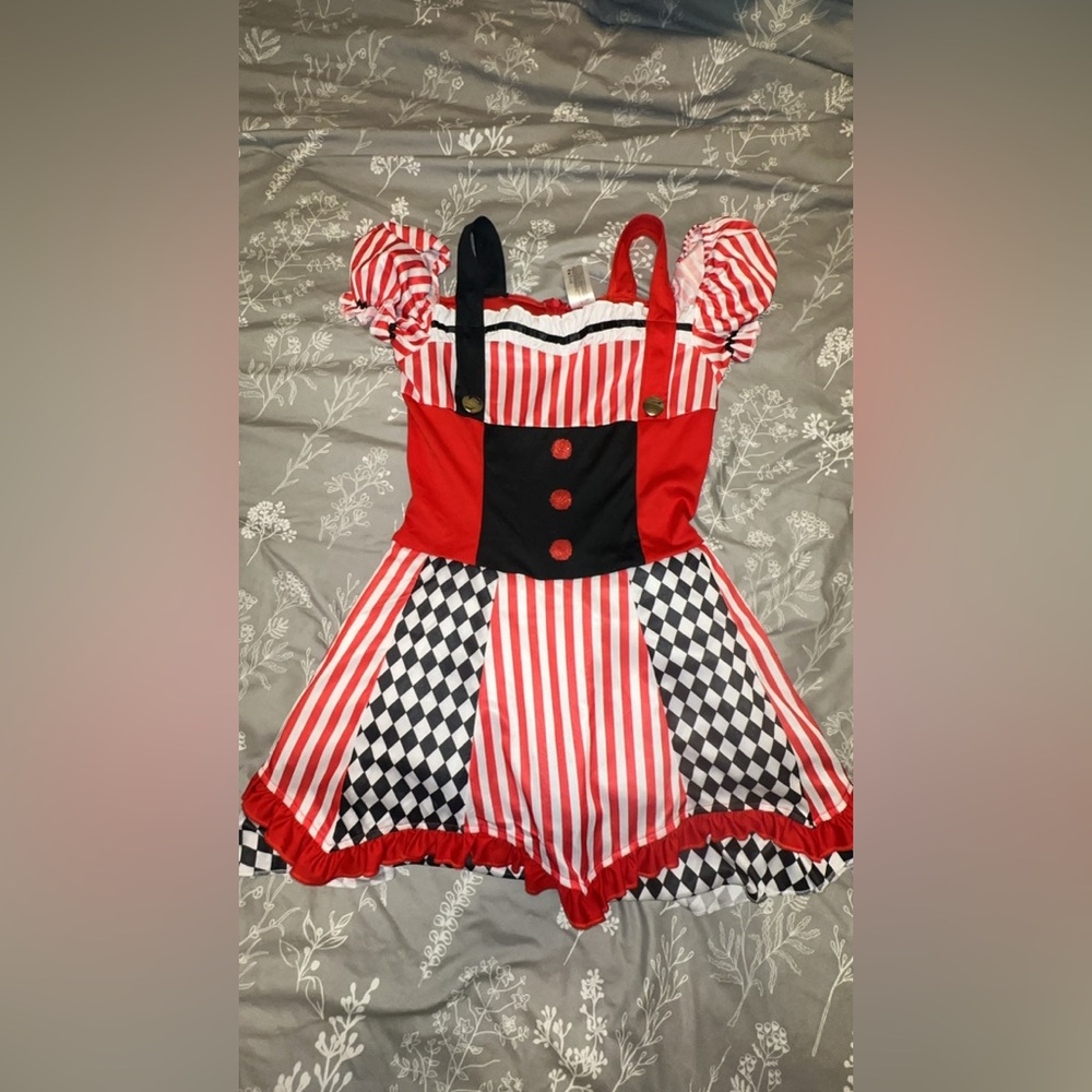 Women Clown Dress & Accessories